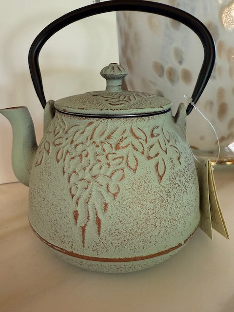 Mint Green Leaves Design 32oz Cast Iron Tea Pot