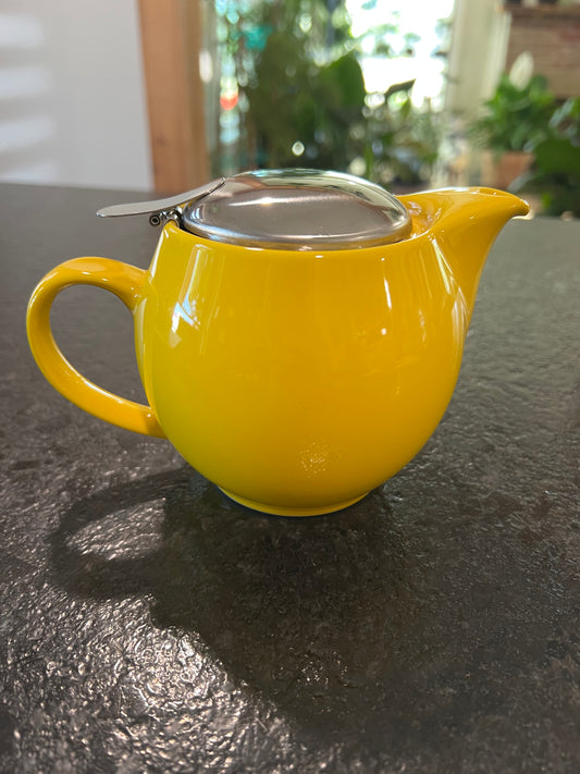 Yellow Ceramic Teapot 24oz